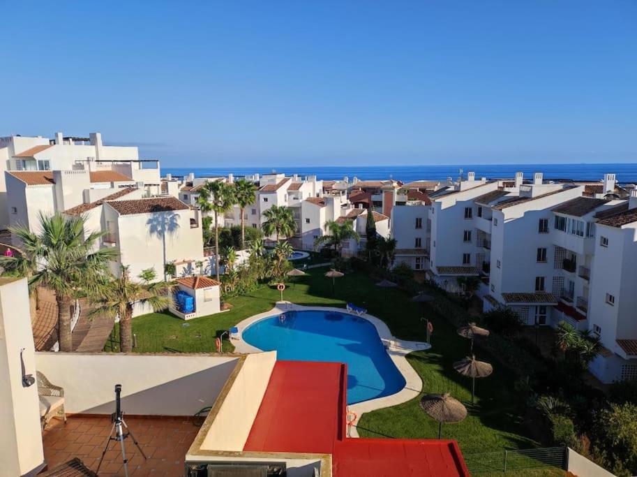 Apartamento Atico Buganvillas San Luis de Sabinillas Bagian luar foto